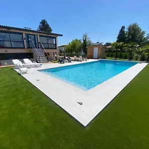 studio-chez-lhabitant-avec-piscine-commune.hotels-rhonealpes.com/