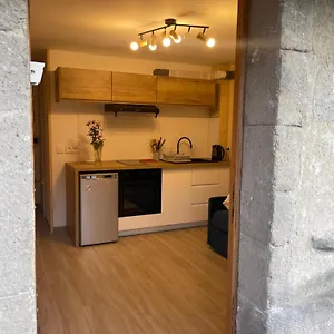 chalet-lou-via-location.hotels-rhonealpes.com/